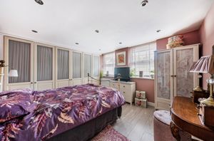 Photo 6- click for photo gallery